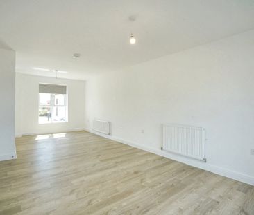 Harrington Close - Photo 4