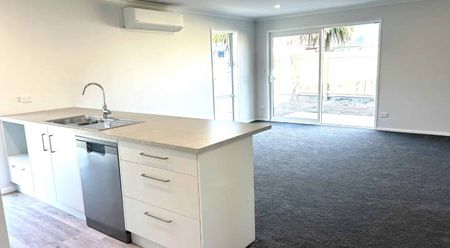 MASTERTON - 2 BEDROOMS - Photo 3