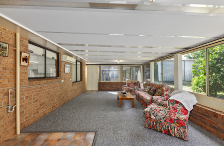 OXLEY VALE - 3 Bedroom Family Home - Photo 5