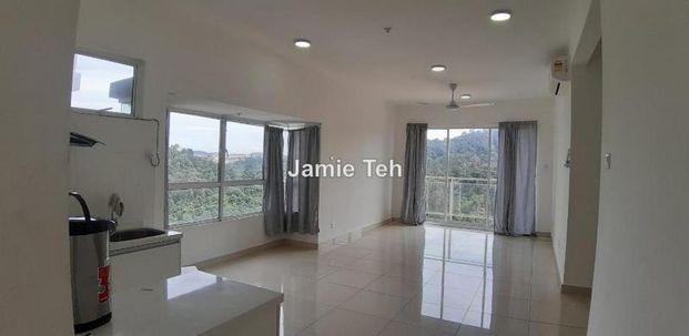 Duet Residence, Bandar Kinrara - Photo 1