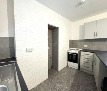 2 bedroom property to rent - Photo 6