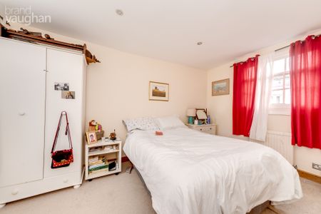 1 bedroom terraced house to rent - Photo 2
