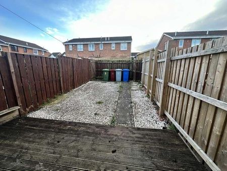 Medlar Court, Cambuslang, G72 - Photo 2