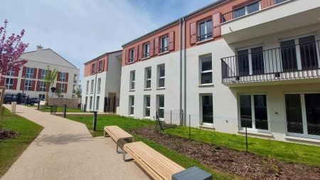 location Appartement T3 DE 59.91m² À MELUN - Photo 3