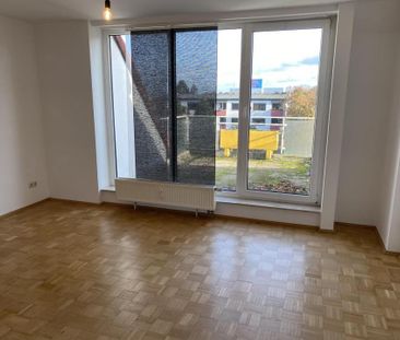 Ruhige Sackgassenlage im Dachgeschoss mit kleiner Dachterrasse in W... - Photo 1