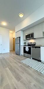 Hurontario & Burnhamthorpe Brand New 2Bdrm Corner Unit 1Locker 1Parki - Photo 3