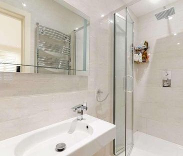 Arundel Road, Kingston, KT1 - Photo 1