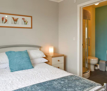 3 bedroom detached house to rent - Photo 4