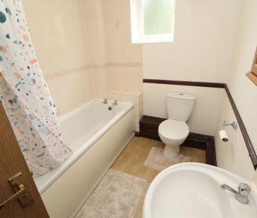 1 bedroom terraced house to rent - Photo 4