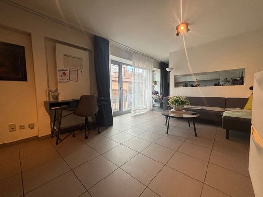 Appartement te huur - Foto 1