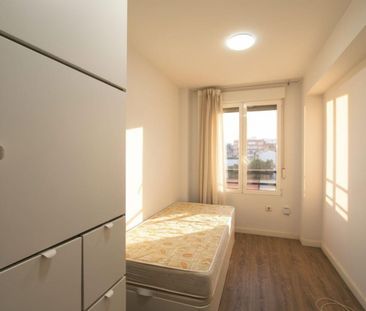 Flat for rent – Quiet and well-connected area - Photo 4