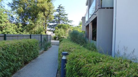 Charmant appartement T1 meublé à louer à Talence, quartier Fauvettes - Peylanne - Plume - Photo 4