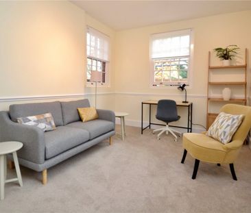 West Park Road, UB2, Southall - Photo 1