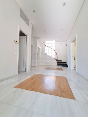 Μονοκατοικία για ενοικίαση Πολιτεία (Κηφισιά) - Photo 4