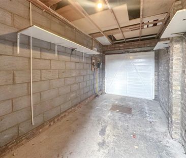 4 bedroom detached house to rent - Photo 6