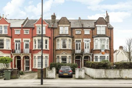 Poynders Road - Photo 2