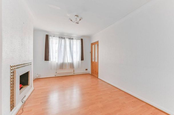 3 bedroom house to rent - Photo 1