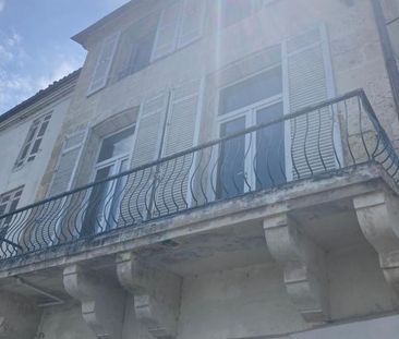 Location Appartement 2 pièces 51m² SAINTES 17100 - Photo 5