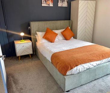 1 bedroom in a house share to rent - Photo 4