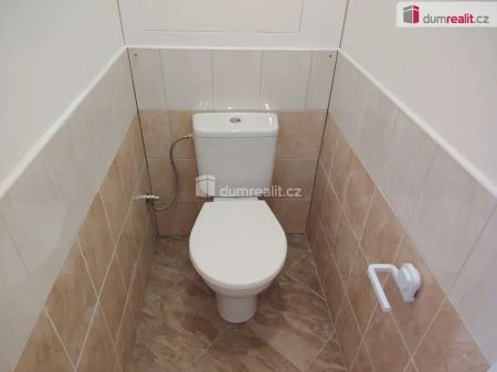 Pronájem zrekonstruovaného bytu 3+1/L, ul. U Tvrze, Děčín - Photo 2