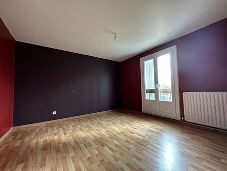 Location Maison 6 pièces 109m² - Photo 2