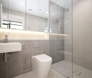 Modern Two-bedroom, perfectly appointed for a convenient lifestyle - Photo 3