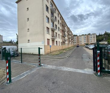 Location Appartement 4 pièces 73m² EVREUX 27000 - Photo 5
