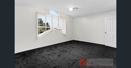 Beautiful 5-Bedroom Home - Photo 3