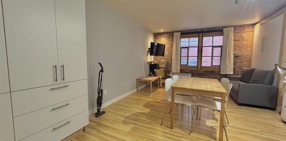 Colombier Loft Studio Entièrement Meublé à Louer Vieux-Québec Août 2026 - Photo 2
