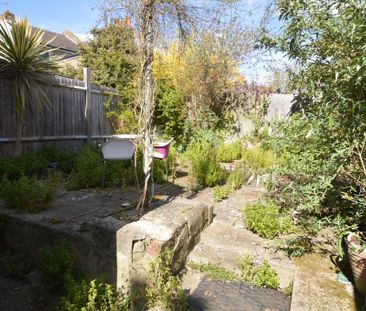 1 bedroom ground floor flat to rent - Photo 2