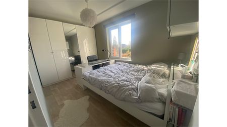 Een mooi gerenoveerd appartement op de eerste verdieping - Foto 4