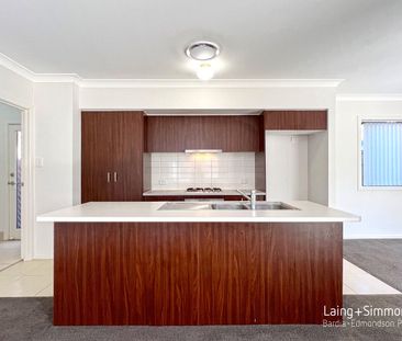 Exquisite Double-Storey Family Home - Photo 6