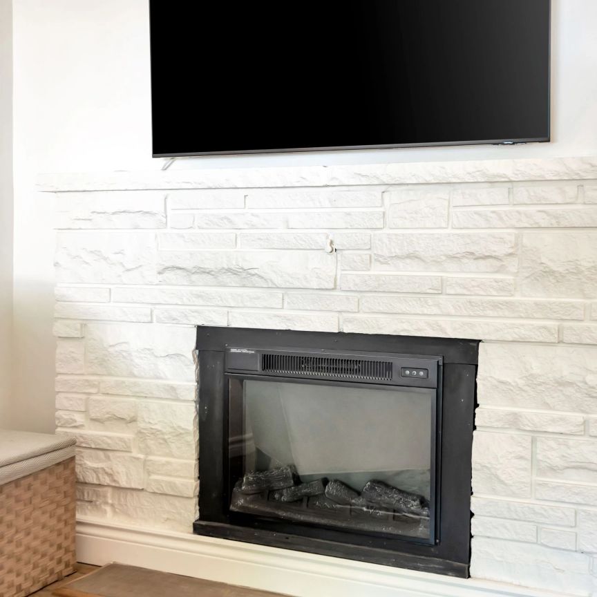 134 Dufferin Avenue #A - Photo 1