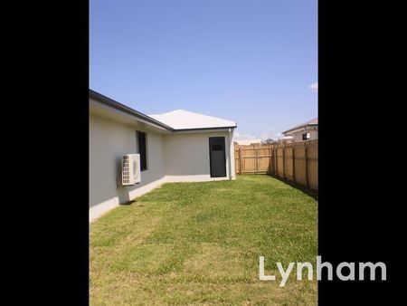 48 Ellsworth Drive MOUNT LOUISA QLD 4814 - Photo 4