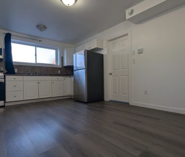 For Lease - 214 Erie Street, Port Colborne, Ontario - Photo 2