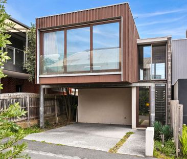 Geelong Hospital Precinct - Two Bedroom, Two Bathroom Town Residence - Photo 3