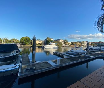 1/12 Canal Avenue, Runaway Bay QLD 4216 - Apartment For Rent | Domain - Photo 2