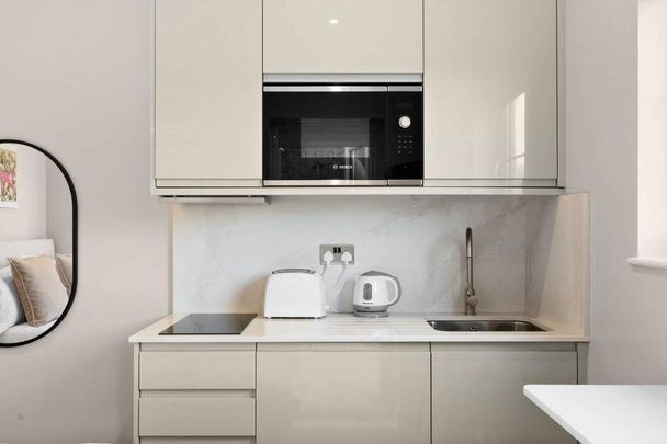 Studio to rent - Photo 1