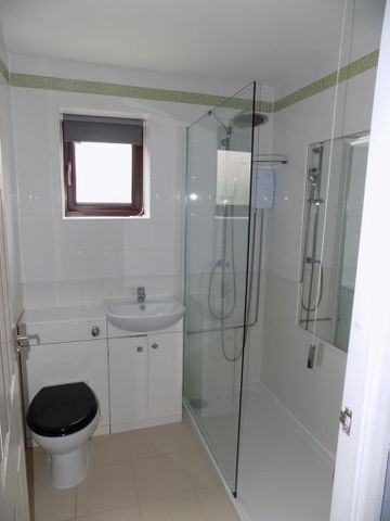 2 bedroom maisonette to rent - Photo 4