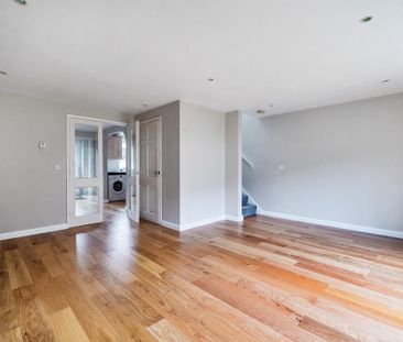 2 bedroom detached house to rent - Photo 3
