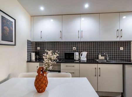 Travessa do Olival à Graça, Lisbon, Lisbon 1170-378 - Photo 2