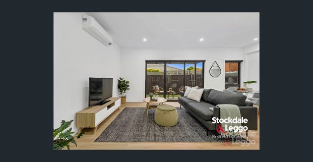 Near New 3 Bedroom Home in Prime Glenroy Location - Photo 1