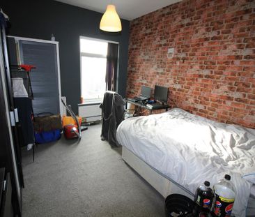 3 bedroom terraced house to rent - Photo 4