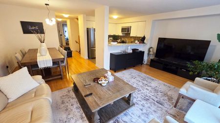 For Lease - 53 Stoyell Drive, Richmond Hill, Ontario - Photo 2