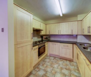 Tower House, City Centre NE1 2HW - Photo 4