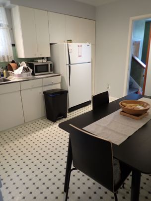 For Lease - 56 Perivale Crescent Unit# Front, Toronto, Ontario - Photo 1