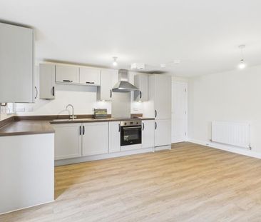 Fry Close, Yate, Bristol - Photo 5