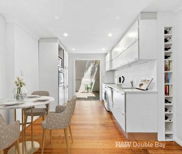 Prized inner east lifestyle - Photo 4