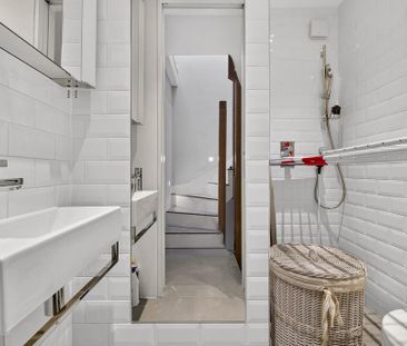1 bedroom mews to rent - Photo 2