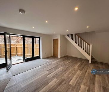 2 bedroom terraced house to rent - Photo 1